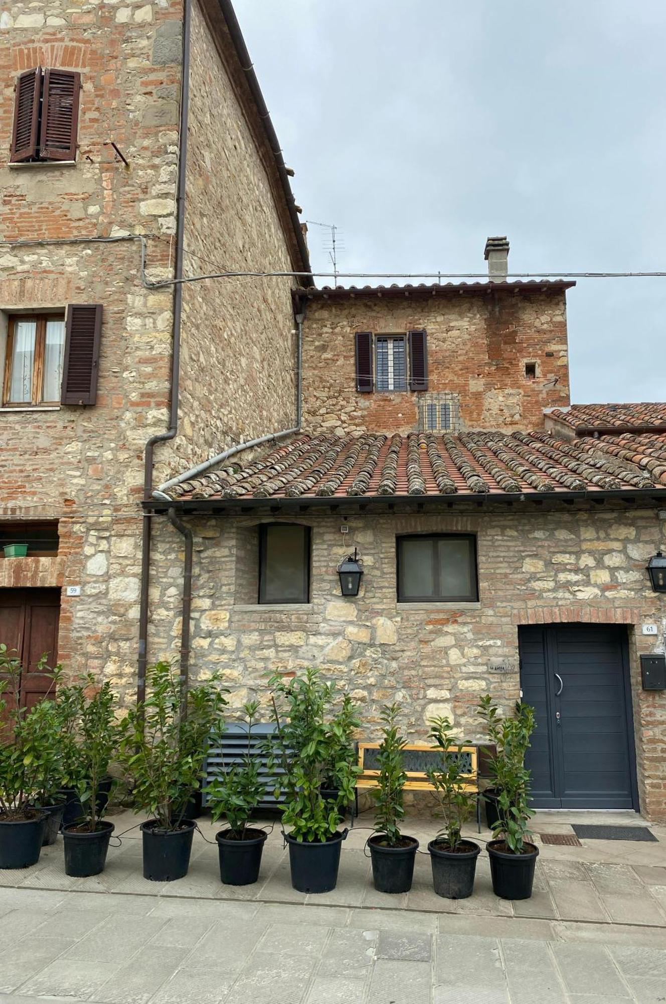 La Gatta Sul Tetto Apartment Кастильоне дел Лаго Екстериор снимка